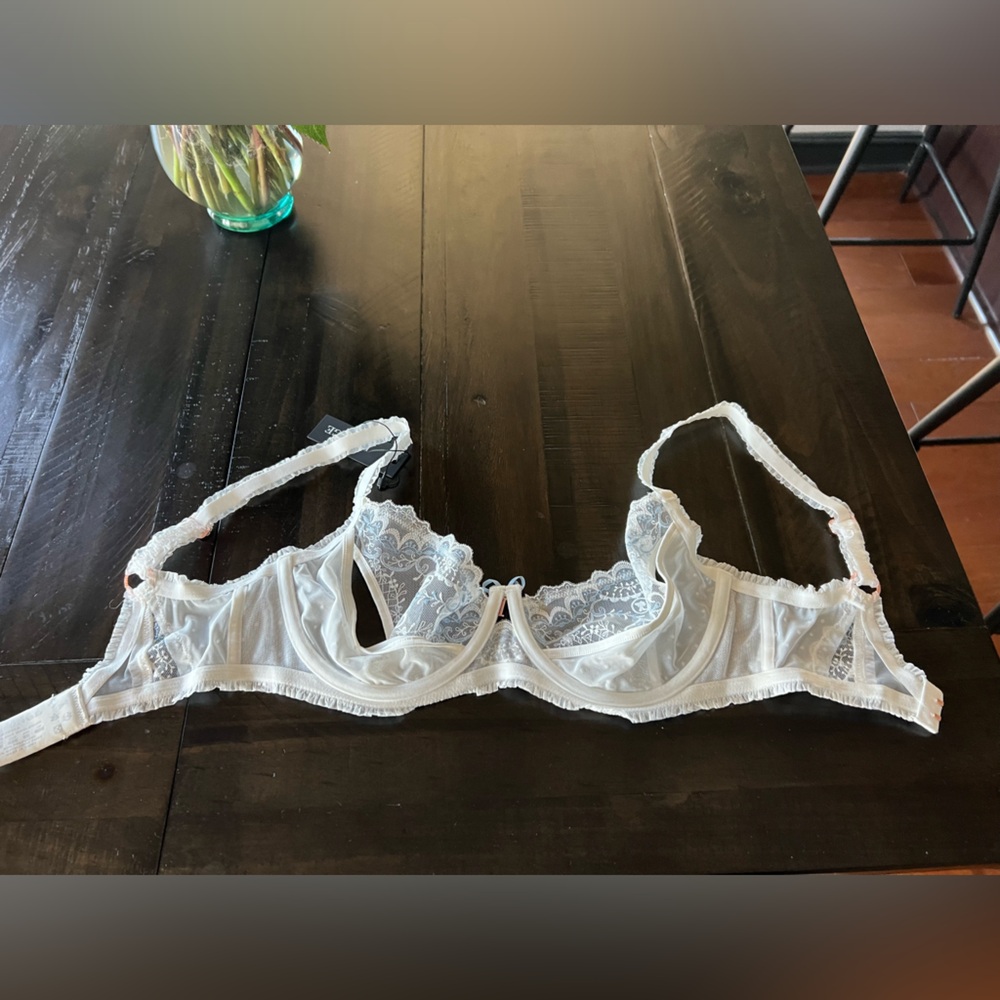 Lounge Francesca Intimates Bra NWT